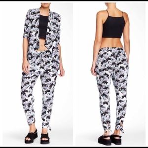ASTR Floral Print Joggers